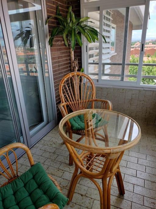 Apartamento Deluxe El Camino Алькала-де-Энарес Экстерьер фото
