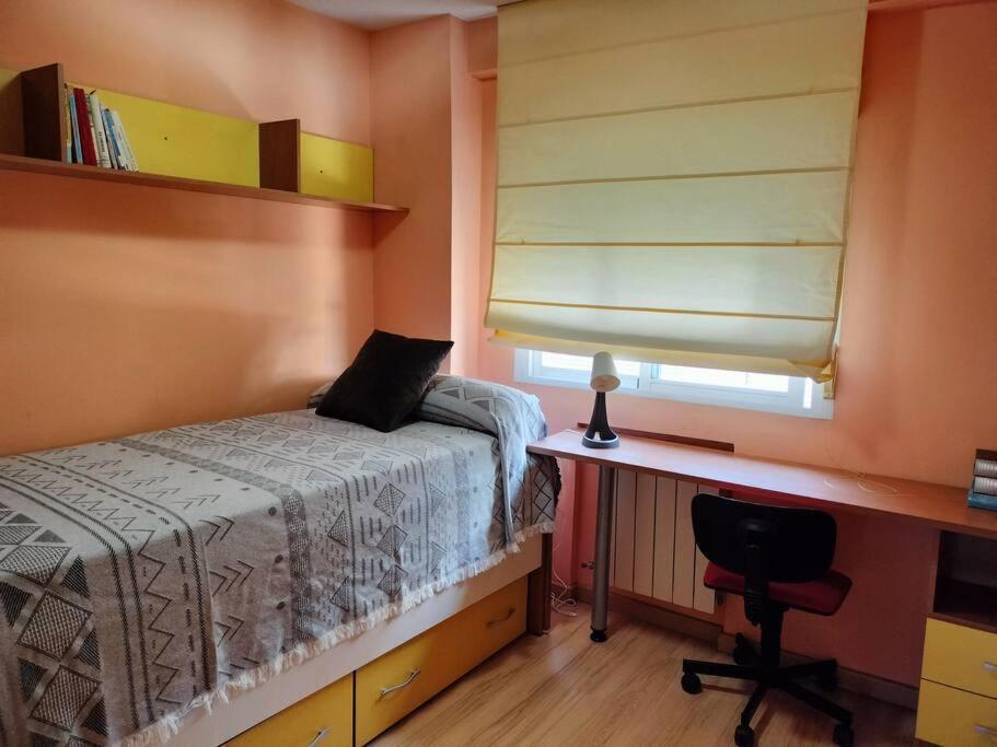 Apartamento Deluxe El Camino Алькала-де-Энарес Экстерьер фото