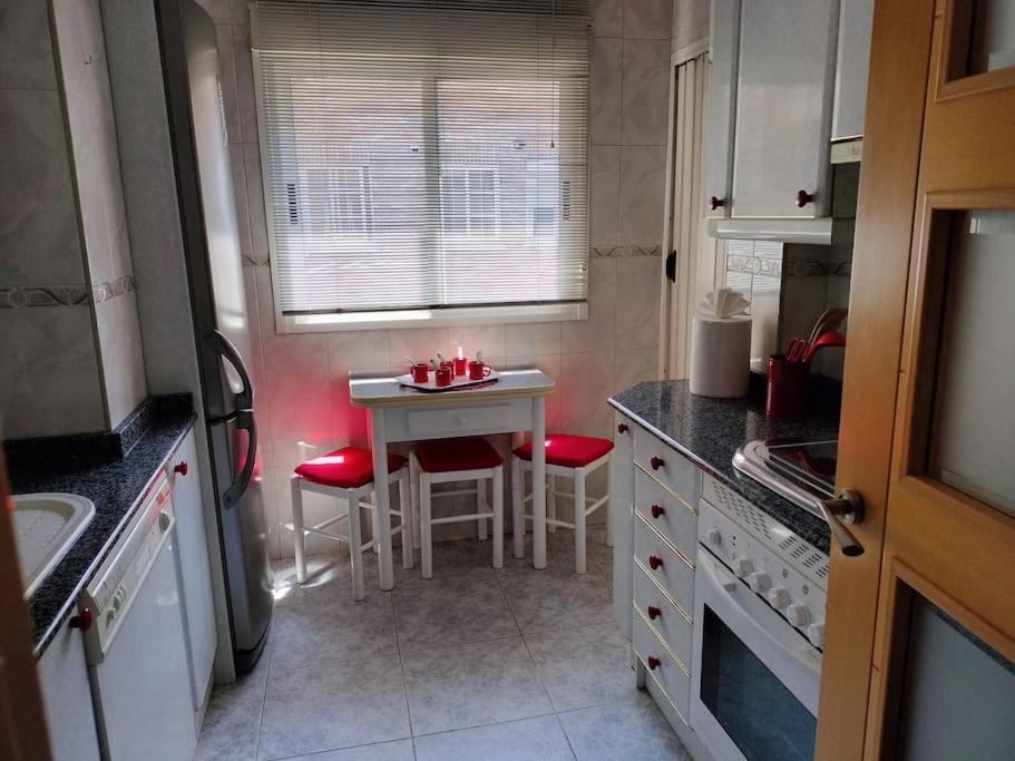 Apartamento Deluxe El Camino Алькала-де-Энарес Экстерьер фото