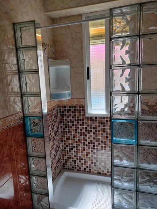 Apartamento Deluxe El Camino Алькала-де-Энарес Экстерьер фото