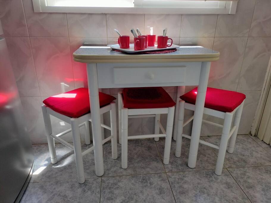 Apartamento Deluxe El Camino Алькала-де-Энарес Экстерьер фото